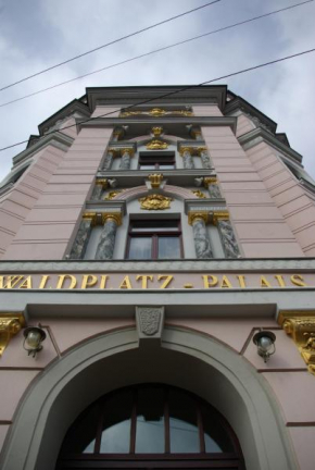 Waldplatzpalais